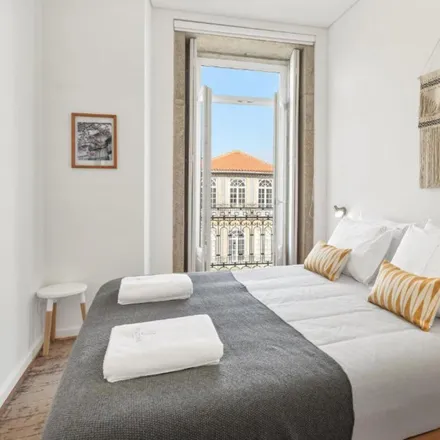 Rent this 2 bed apartment on Yes! Porto in Rua Arquitecto Nicolau Nasoni 31, 4050-205 Porto