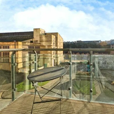 Image 2 - Hanover Mill, Close, Newcastle upon Tyne, NE1 3RF, United Kingdom - Apartment for sale