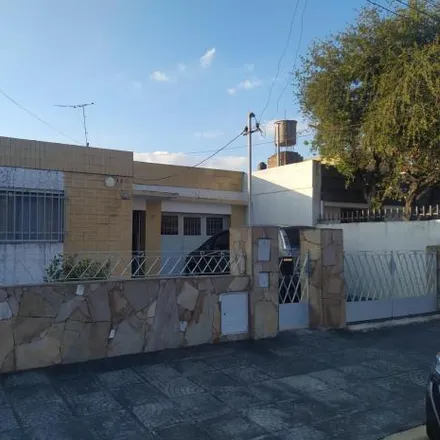 Buy this 3 bed house on Muñoz in Presidente Roque Saenz Peña, Rosario