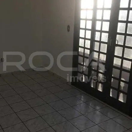 Buy this 3 bed house on Rua José Barnabe in Jardim Taiti, São Carlos - SP