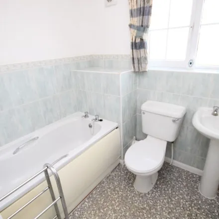 Image 4 - Helliker Close, Hilperton, BA14 7WT, United Kingdom - Apartment for rent