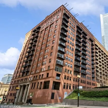 Image 1 - Randolph Place Lofts, 165 North Canal Street, Chicago, IL 60606, USA - Condo for sale