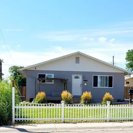 Buy this 4 bed house on 3932 Sheffield Lane in Pueblo, CO 81005