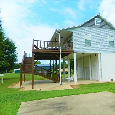 Buy this 3 bed loft on 1101 Cherokee Heights Road in Cherokee Heights, Decatur County