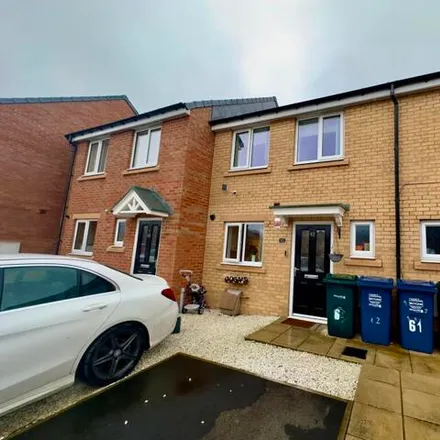Buy this 2 bed townhouse on Lawson Close in Newcastle upon Tyne, NE6 2US