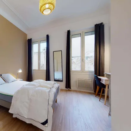 Rent this 6 bed room on 3 Boulevard de la Liberté in 13001 Marseille, France