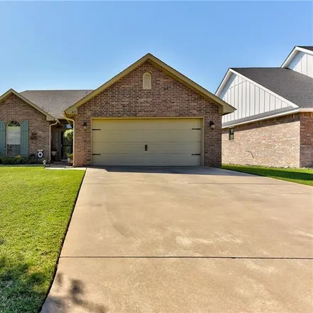 Image 1 - 4698 Clearview Drive, Bartlesville, OK 74006, USA - House for sale