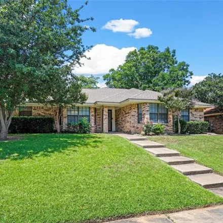 Image 3 - 2224 Ridgewood, Bedford, Texas, 76021 - House for sale