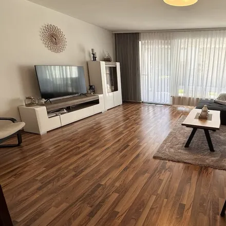 Rent this 4 bed townhouse on 63150 Heusenstamm