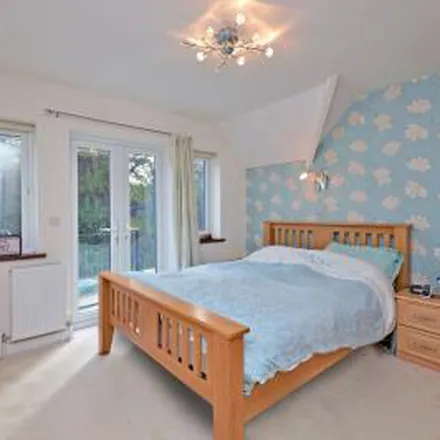 Rent this 4 bed apartment on New Apostolic Church in Southwell Park Road, Camberley