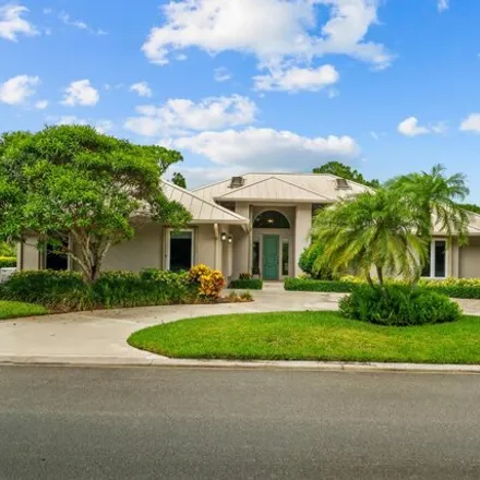 Buy this 3 bed house on 6780 SE Winged Foot Dr in Stuart, Florida