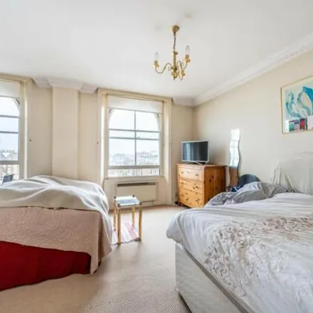 Image 2 - 30 Bridstow Place, London, W2 5BH, United Kingdom - Apartment for rent