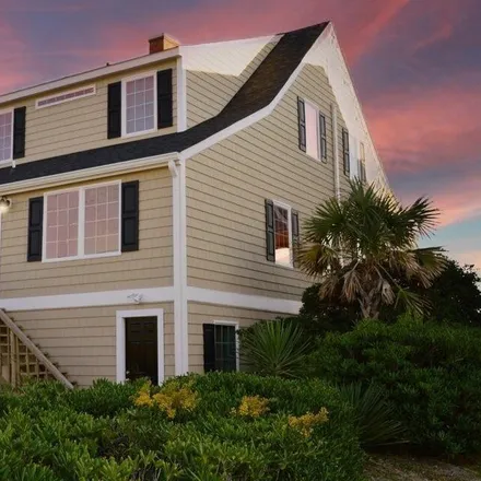 Buy this 6 bed house on 216 East Boardwalk in Atlantic Beach, Carteret County