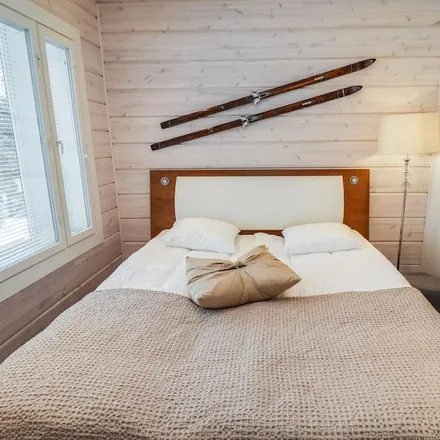 Rent this 3 bed house on Kuusamon linja-autoasema in Keskuskuja, 93600 Kuusamo