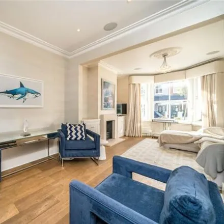 Image 5 - 37 White Hart Lane, London, SW13 0PU, United Kingdom - Townhouse for sale