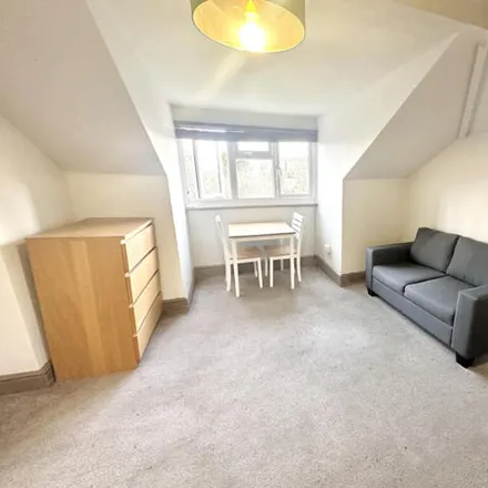 Rent this 2 bed house on 65 Fordwych Road in London, NW2 3PA