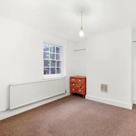 Image 4 - Cephas Avenue, London, E1 4AR, United Kingdom - Apartment for sale