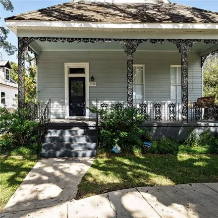 Buy this 3 bed house on 1264 New Saint Francis Street in Mobile, AL 36604