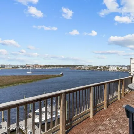 Buy this 3 bed condo on 1329 Canal Drive in Carolina Beach, NC 28428