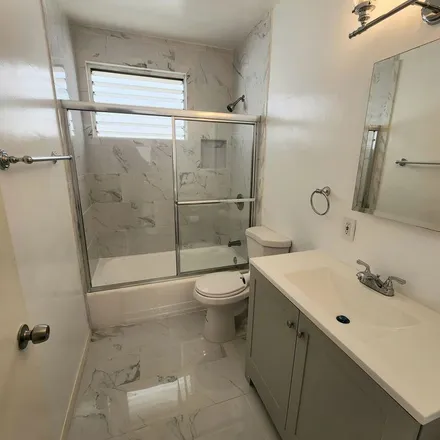 Image 1 - 1014 North Orange Grove Avenue, West Hollywood, CA 90046, USA - Apartment for rent