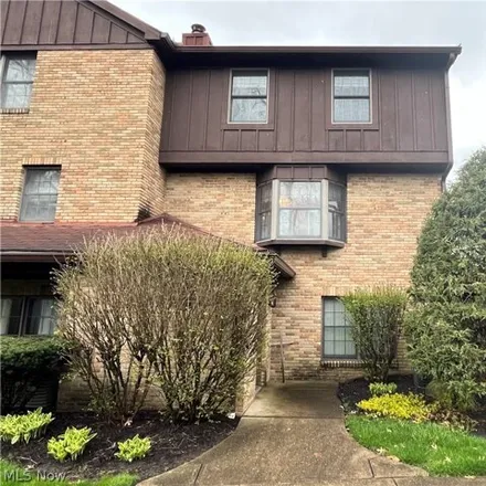 Buy this 2 bed condo on 14 Acorn Lane in Coshocton, OH 43812