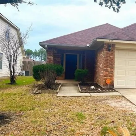 Rent this 3 bed house on 999 Sawgrass Ridge Lane in Harris County, TX 77073