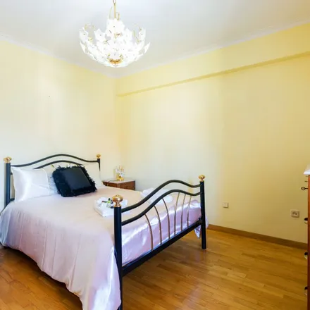 Rent this 3 bed apartment on 168 in Rua do Thom 168, 4400-452 Vila Nova de Gaia