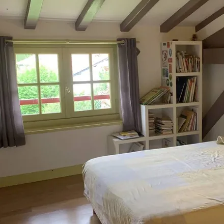 Rent this 4 bed house on 64310 Saint-Pée-sur-Nivelle