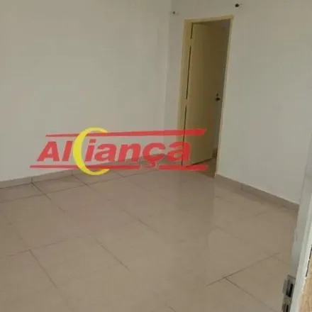 Rent this 2 bed house on Rua Cachoeira 1102 in Picanço, Guarulhos - SP