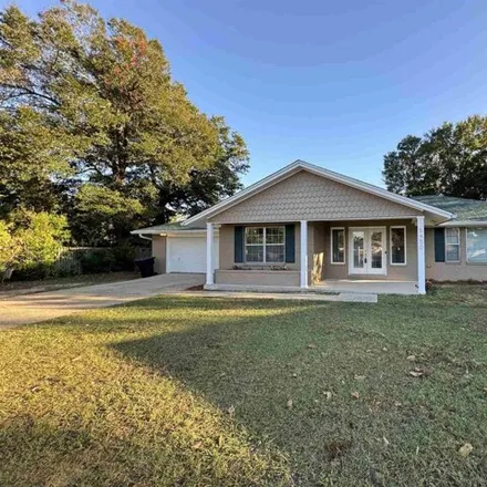 Buy this 3 bed house on 5400 Groves Court in Pensacola, FL 32504
