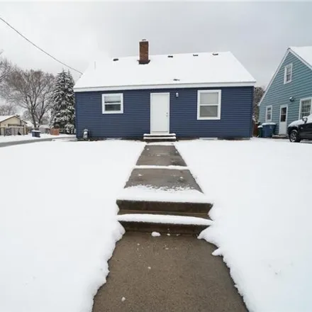 Buy this 5 bed house on 286 Chester Street in Minneapolis, MN 55419