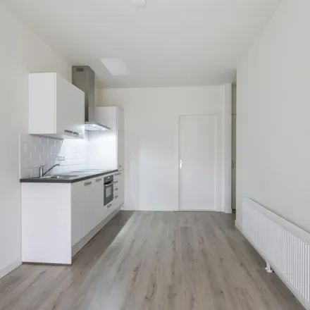 Rent this 3 bed apartment on Aelbrechtskade 134A in 3023 JG Rotterdam, Netherlands