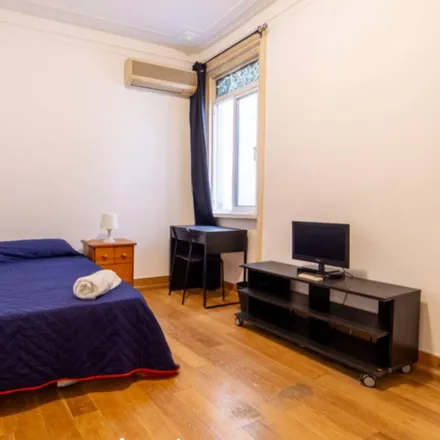 Rent this 6 bed room on Rua Francisco Sanches 45 in 1170-141 Lisbon, Portugal