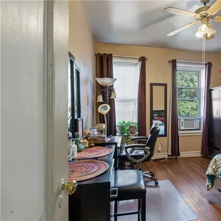 Image 7 - 1974 Lafontaine Avenue, New York, NY 10457, USA - Condo for sale