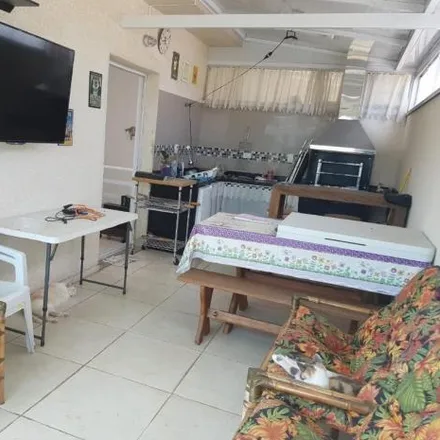 Buy this 2 bed apartment on Rua Batatais in Baeta Neves, São Bernardo do Campo - SP