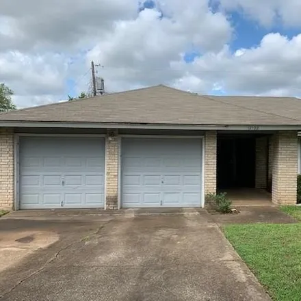 Rent this 3 bed house on 12102 Sage Hen Ct in Austin, Texas