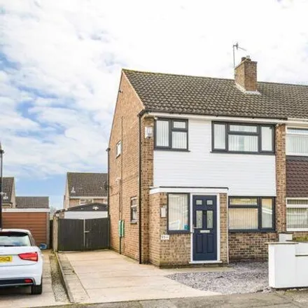 Buy this 3 bed duplex on Shepard Close in Bulwell, NG6 7BP