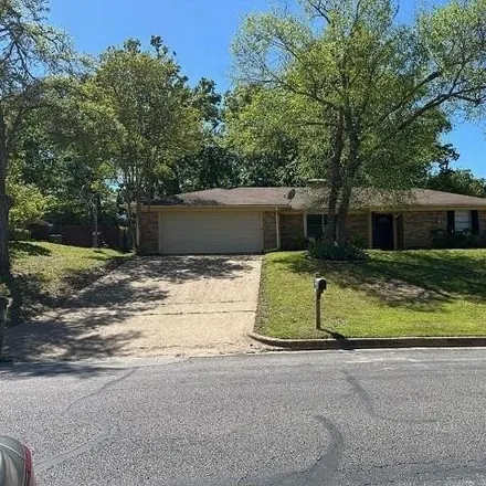 Rent this 3 bed house on 4261 Edinburgh Drive in Tyler, TX 75703