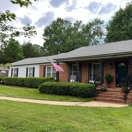 Buy this 3 bed house on 629 Rutledge Avenue in Heatherwood, Rock Hill