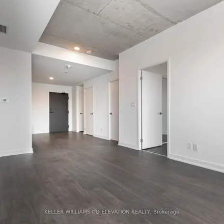 Image 6 - 3845 Bathurst Street, Toronto, ON M3H 3N4, Canada - Apartment for rent