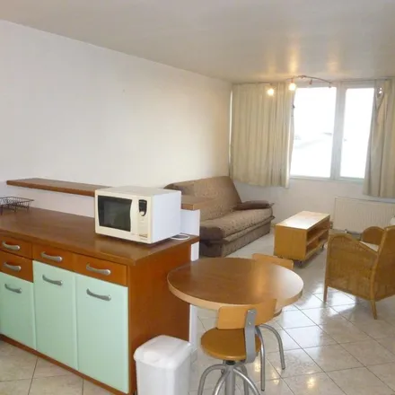 Rent this 1 bed apartment on Camping International in Avenue de la Porte de Lyon, 69570 Dardilly