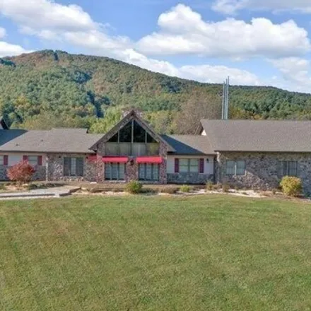 Image 1 - James H. Quillen Parkway, Unicoi, Unicoi County, TN 37692, USA - House for sale