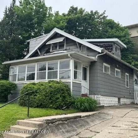 Buy this 3 bed house on 261 Hillcrest Avenue in East Lansing, MI 48823