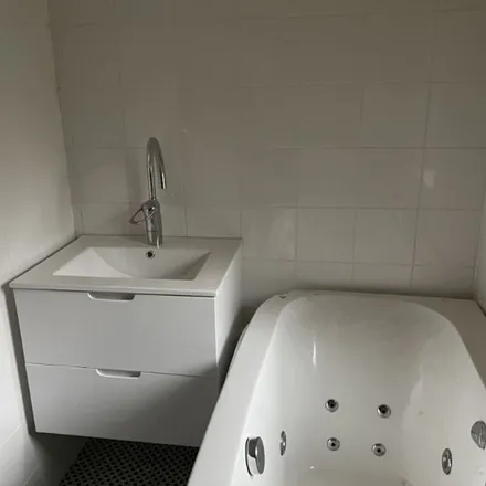 Rent this 1 bed apartment on Sjöstigen in 431 36 Mölndal, Sweden