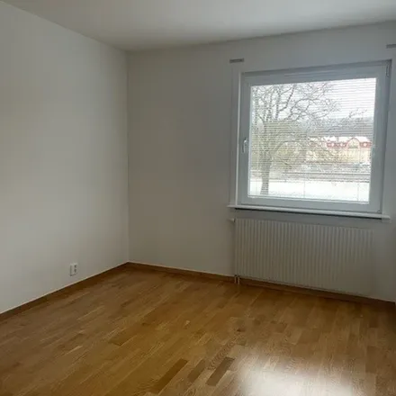 Rent this 3 bed apartment on Falegatan 7 in 521 33 Falköping, Sweden