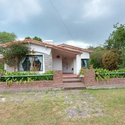 Buy this studio house on Germán Abdala in Alfar, B7603 DRT Mar del Plata