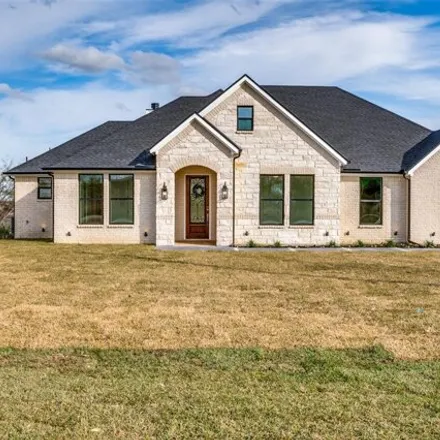 Buy this 4 bed house on 884 Orr Circle in Palmer, Ellis County