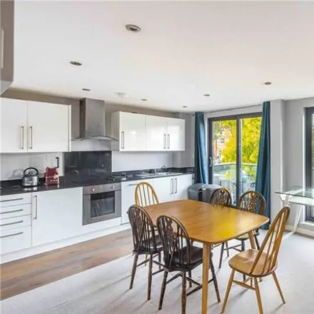 Buy this 2 bed apartment on Portcullis House in Spurstowe Terrace, Lower Clapton