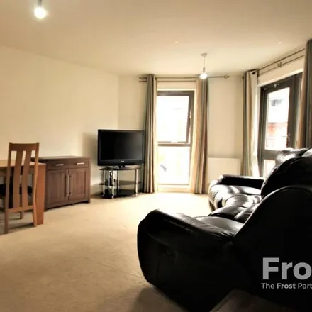 Image 7 - Lewin Terrace, London, TW14 8FE, United Kingdom - Apartment for rent