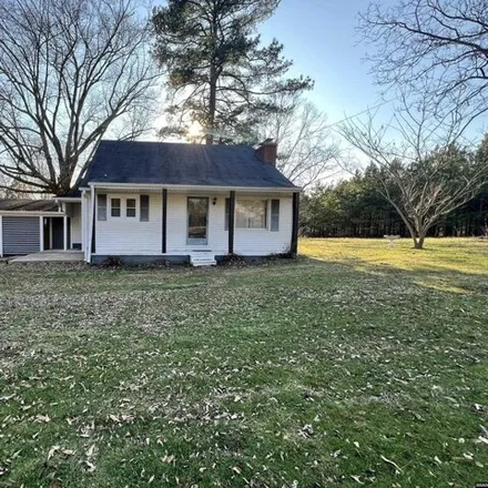Buy this 3 bed house on 1696 Evergreen St in Dresden, Tennessee